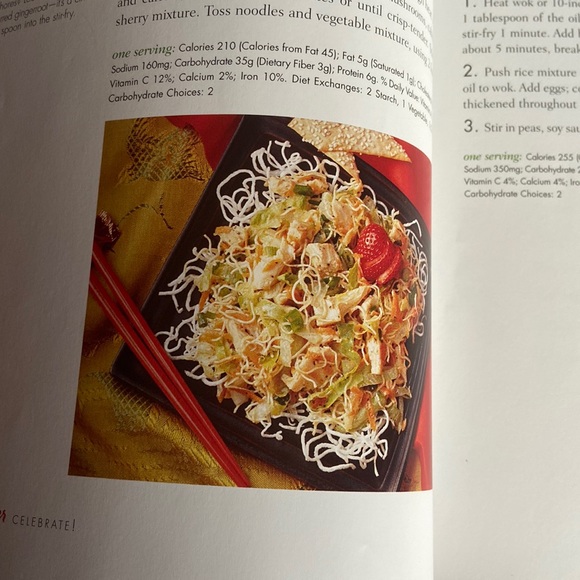 Betty Crocker Celebrate! Book,  A Year-Round Guide to Holiday Food and Fun 2004 - Picture 6 of 15